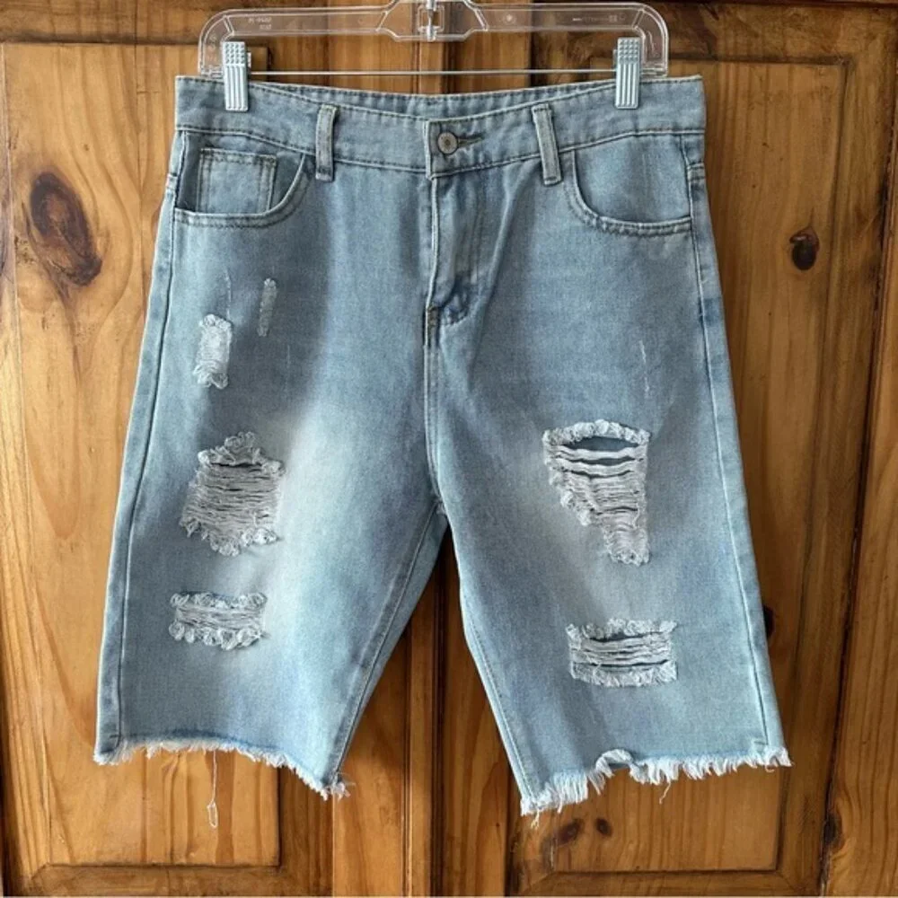 NWT NXH Distressed Denim Bermuda Shorts - Size XL